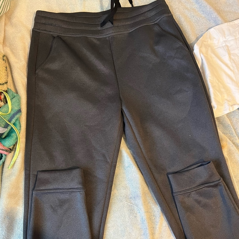 Grey sweats